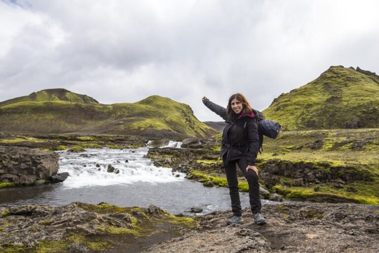 How To Hike The Tongariro Crossing In New Zealand